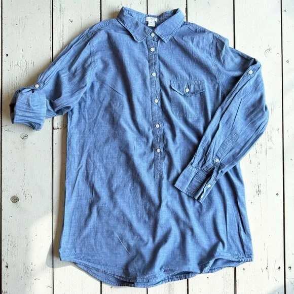 J.Crew Blue Chambray Tunic Shirt Women’s Medium Cotton Button Front Long Sleeve - Picture 9 of 10